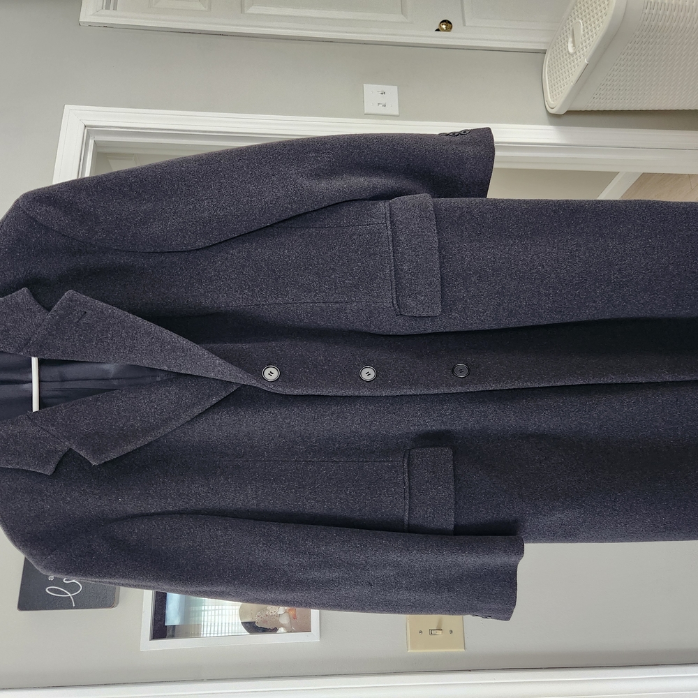 Classic Gray Wool Trench Coat with Notched Lapel